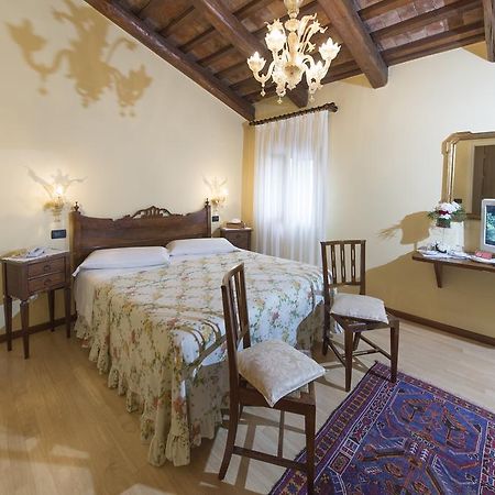 Hotel La Rescossa Мира Экстерьер фото