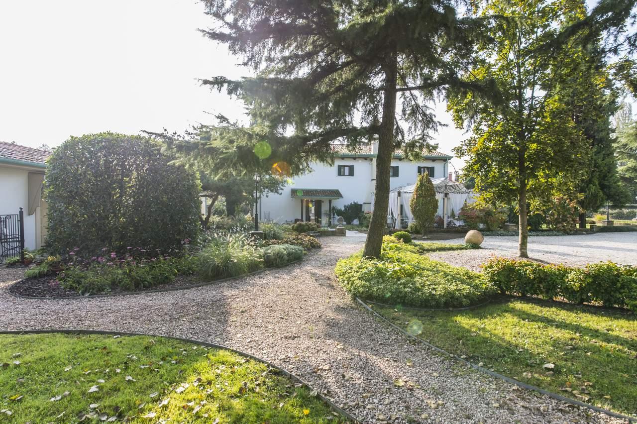 Hotel La Rescossa Мира Экстерьер фото