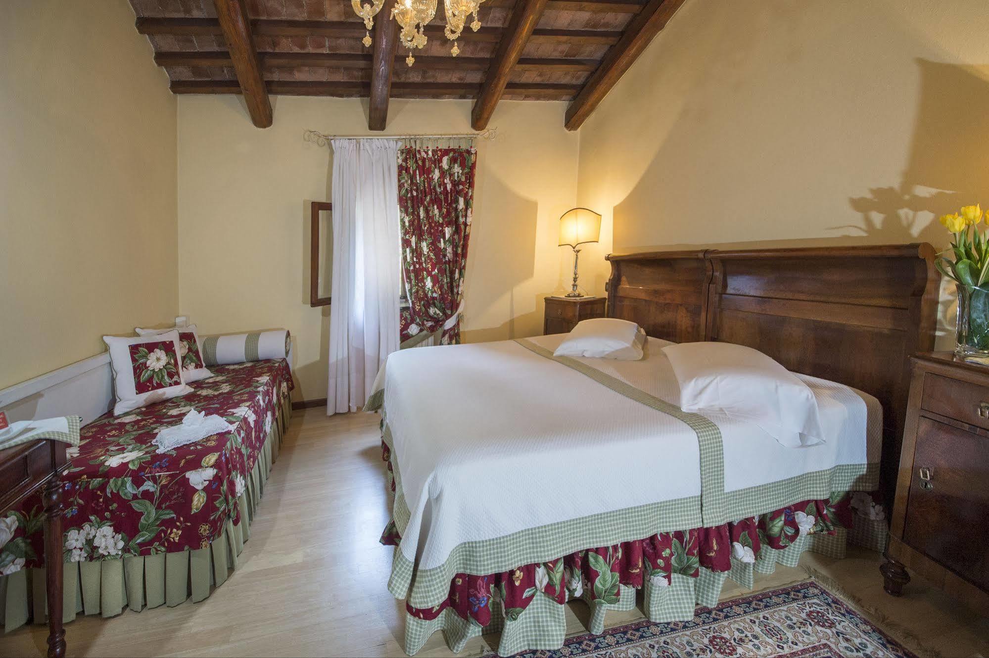 Hotel La Rescossa Мира Экстерьер фото