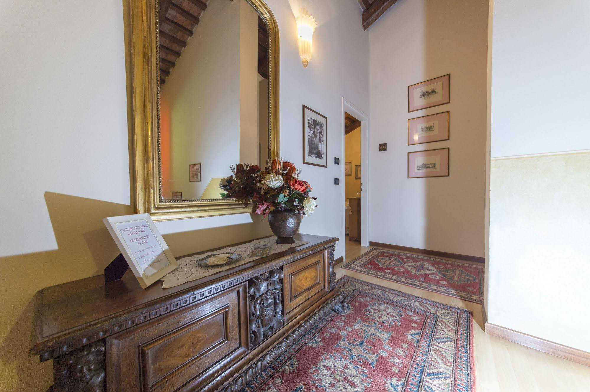 Hotel La Rescossa Мира Экстерьер фото